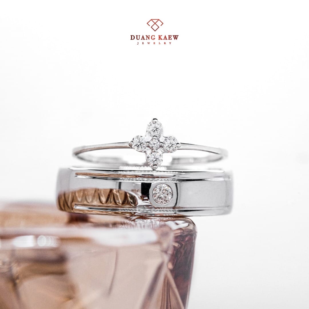 แหวนแต่งงานเพชรดีไซน์สวยจาก Duang Kaew Jewelry